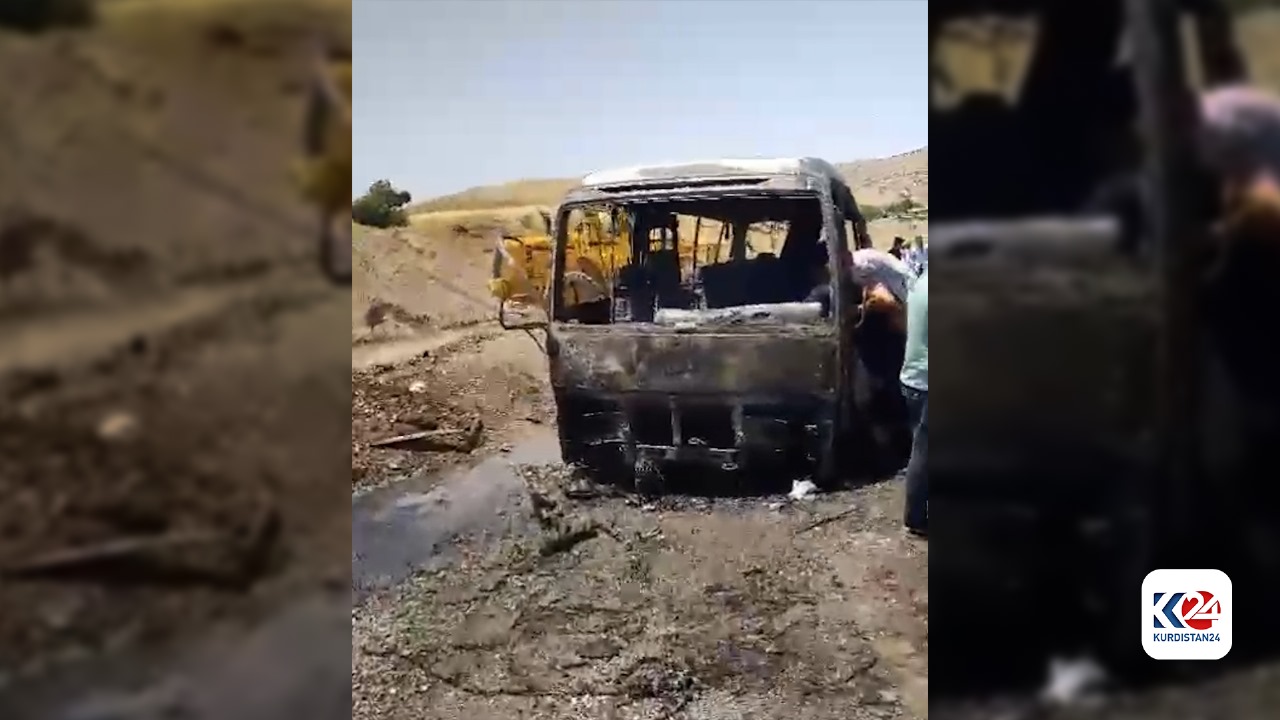 Süleymaniye'de seyir halindeki otobüs yandı